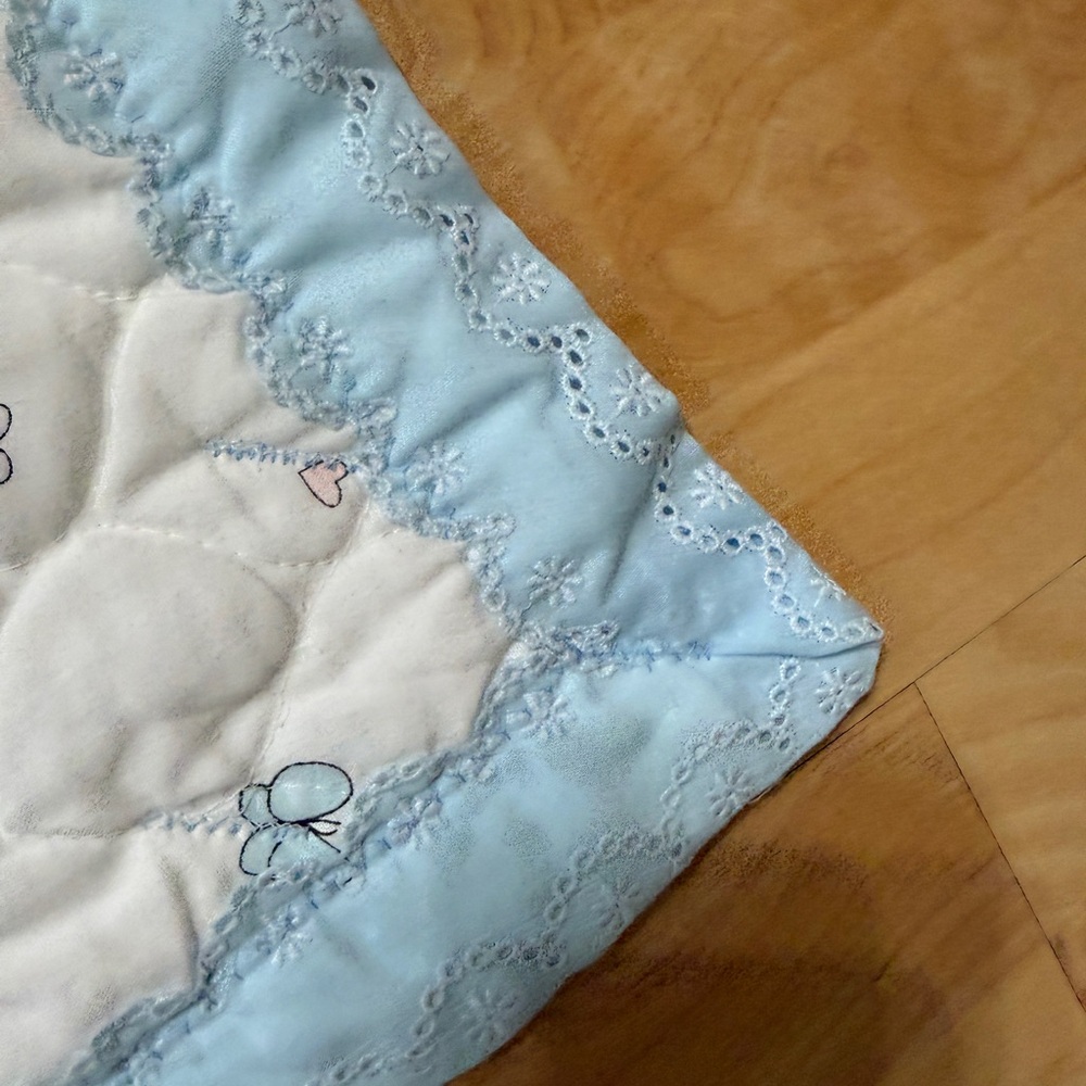 Precious Moments Pig & Skunk homemade quilted baby blanket - Picture 7 of 16